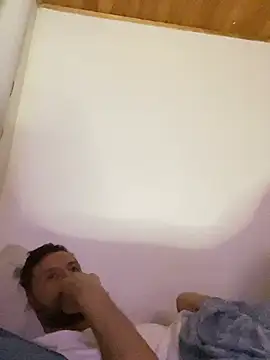 Michaell_Spinelly's cam snapshot