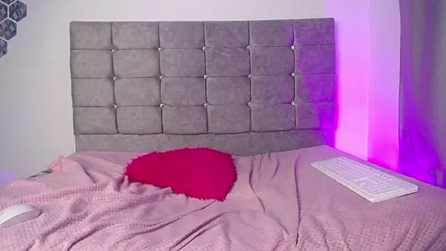 Valen_luxx's cam snapshot