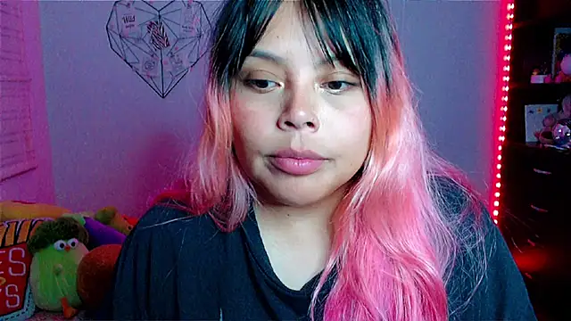 EllieMoonX's cam snapshot