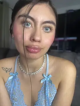 Stormi_th's cam snapshot