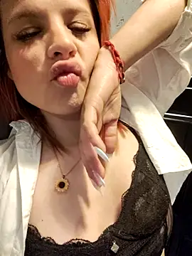 Cataleya_16's cam snapshot