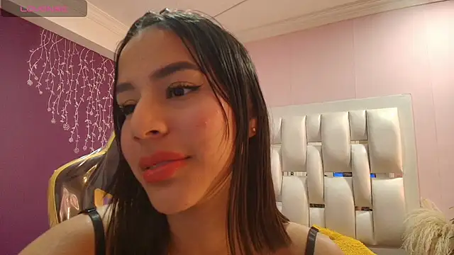 martiina_1's cam snapshot