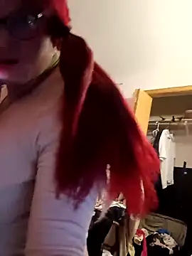 sissytrapdolly24 live sex cam