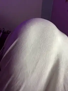 SAD_ORCHID's cam snapshot