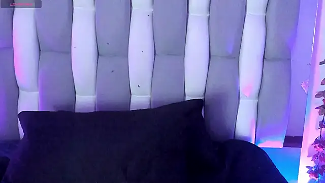 Adaara_Rey's cam snapshot