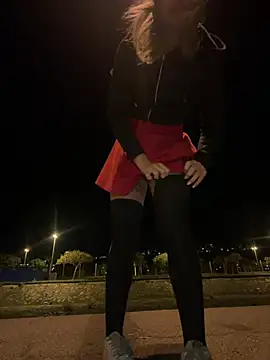 SophieVJ's cam snapshot