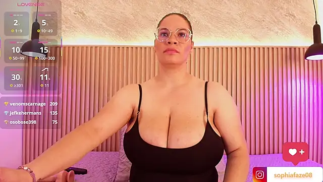 big_tits_in_your_face's cam snapshot