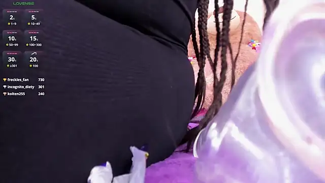 GianinaLewis's cam snapshot