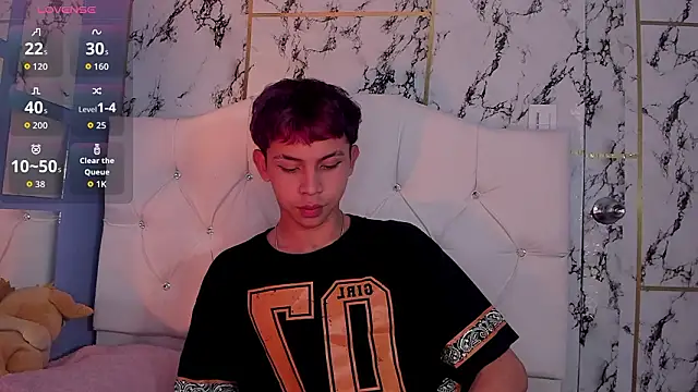 Prince_Apolo's cam snapshot