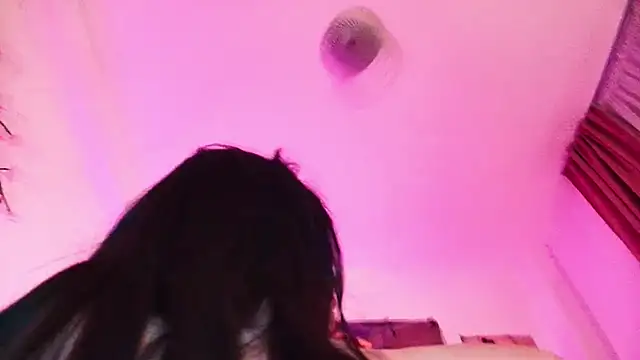 BabyyLiss's cam snapshot