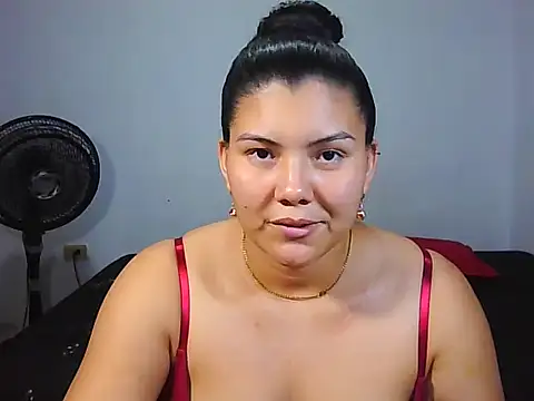 Helena-Paola's cam snapshot