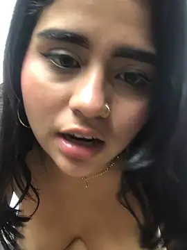 Nara_Bloom live sex cam