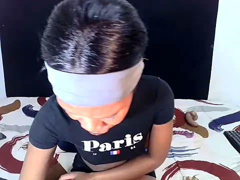 RayaBae's cam snapshot