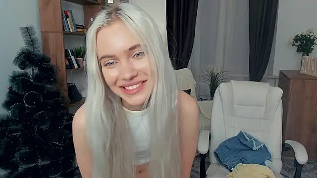 KristalCrowner's cam snapshot