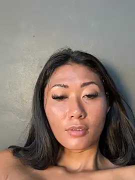 thai-dreamgirl's cam snapshot