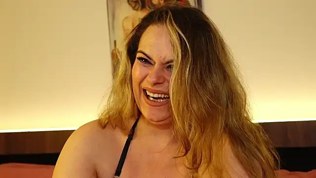 TanyaJade888 live sex cam