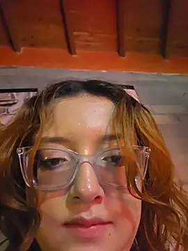 Mia_Franklyn's cam snapshot