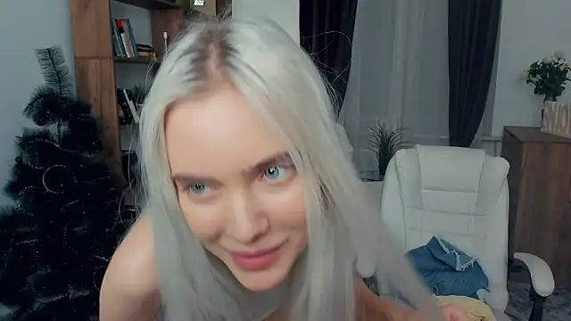 KristalCrowner's cam snapshot