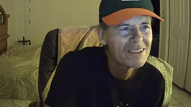 nakeedcowboi65 live sex cam