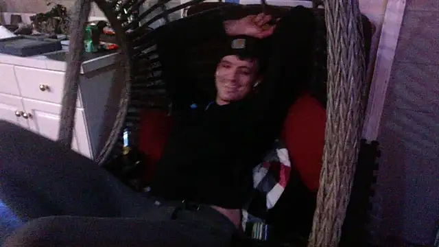 Polaroid_White live sex cam