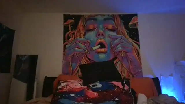 EnticingAaliyah live sex cam