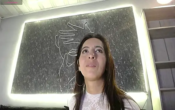 AlessiaRinaldi_'s cam snapshot