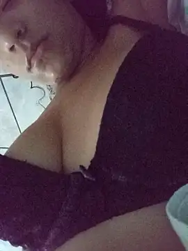 By_Aninha live sex cam