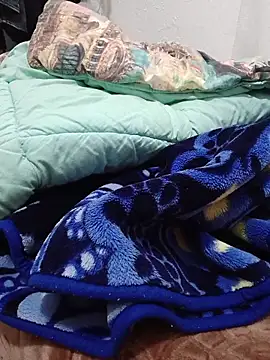 dark-skinned212's cam snapshot