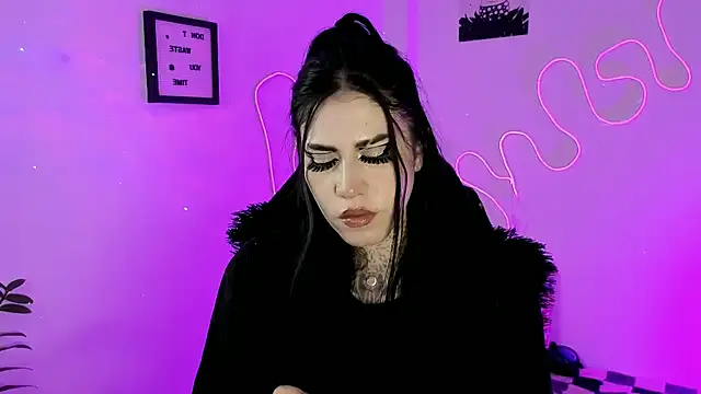 AnfisaLetyagho's cam snapshot