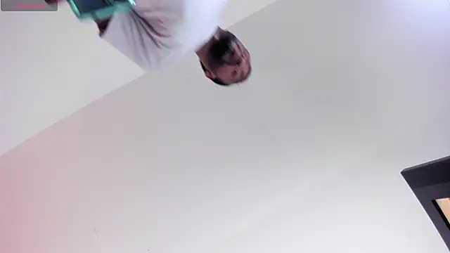 Kylieandjhonny live sex cam