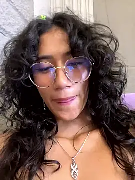 KaitlynLoveCam's cam snapshot