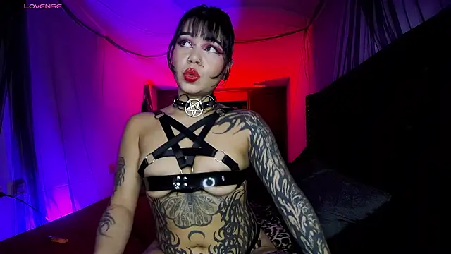 irregular_fetish_'s cam snapshot