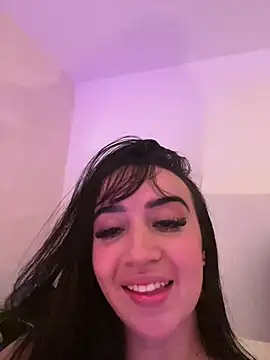 EmmyEvans1 live sex cam