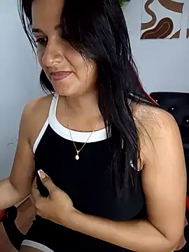 elena_jonees live sex cam