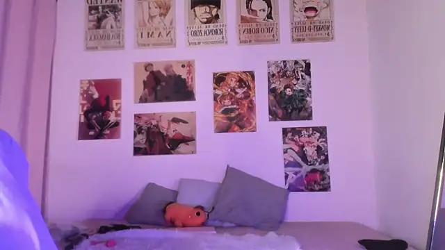 Luna-Chann's cam snapshot