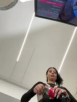 Bella_Vixen_'s cam snapshot