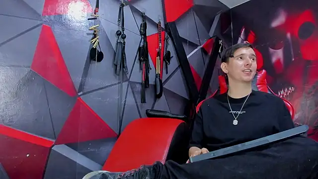 Ruby_and_Aaron live sex cam