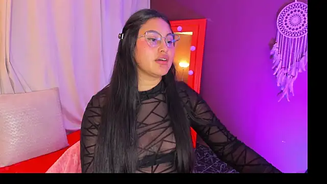 Little_Ivy's cam snapshot