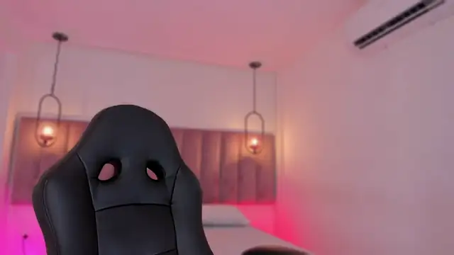 Haily_b's cam snapshot