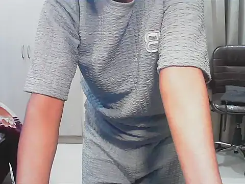 short_girl_ live sex cam