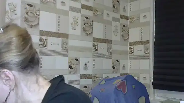 TherestlessKitty's cam snapshot