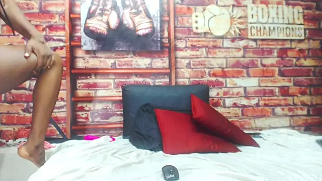 BlackAndAxel live sex cam