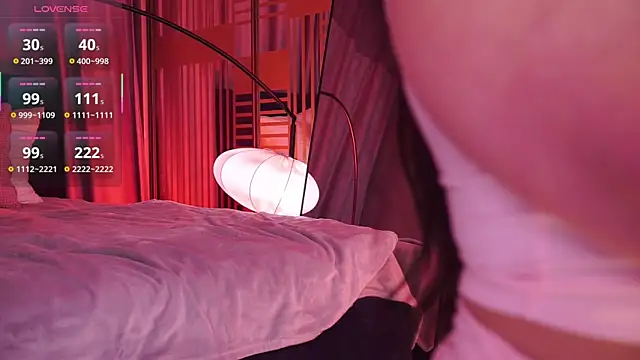 LunaNight's cam snapshot