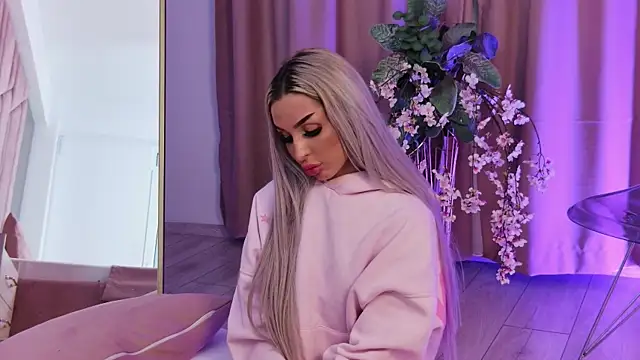 AriannaLure's cam snapshot