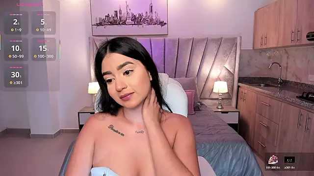 amelie_jhons's cam snapshot