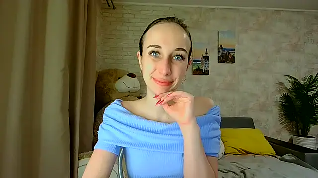 Anika_bloom's cam snapshot