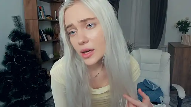 KristalCrowner live sex cam