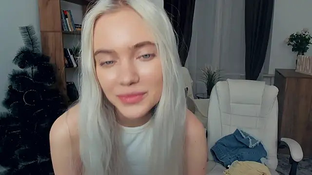 KristalCrowner's cam snapshot