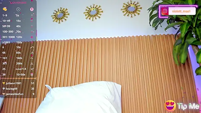 violett_mae's cam snapshot