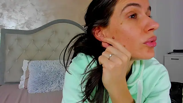 JennaMyers live sex cam